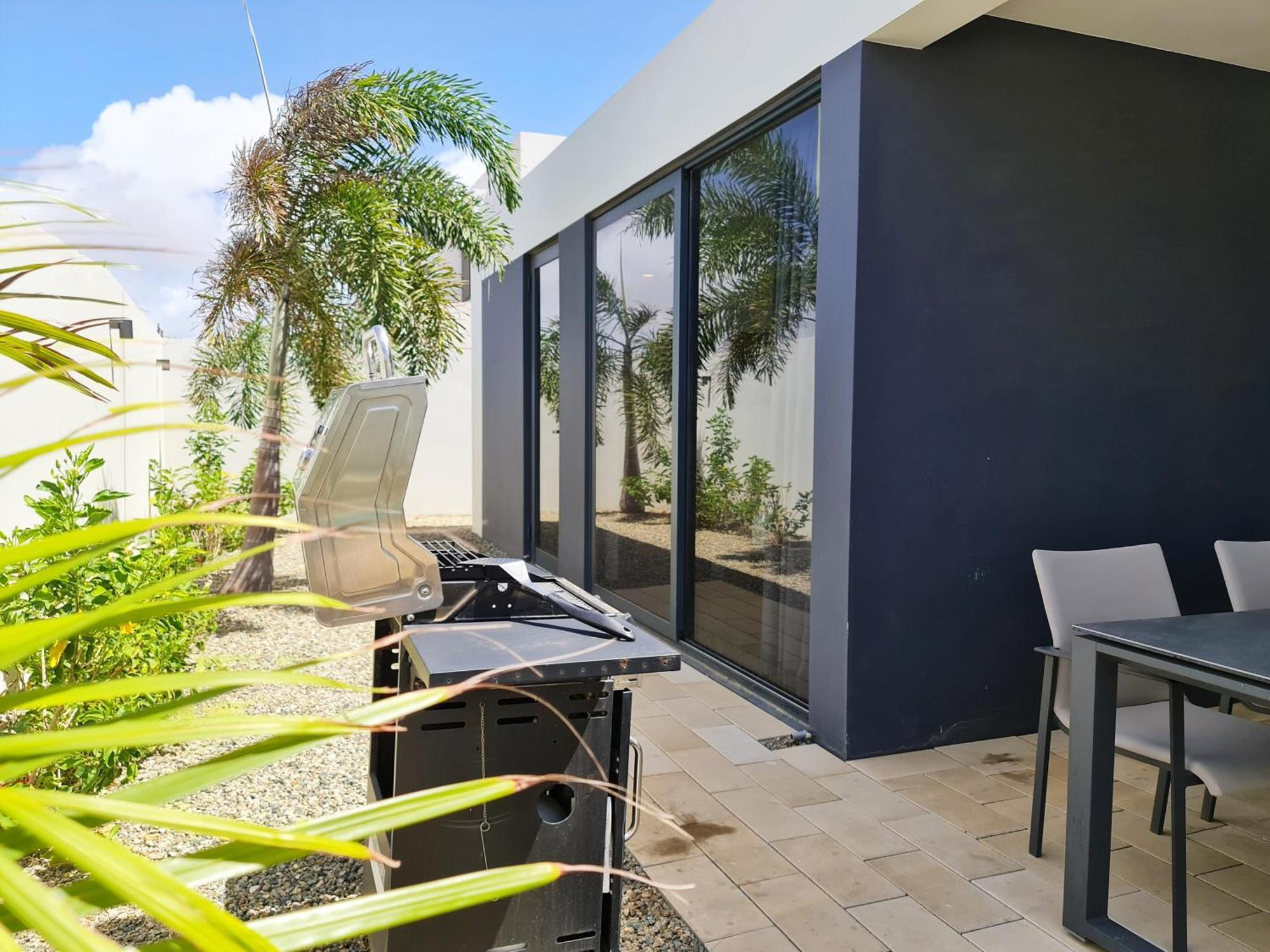 Tuscany Residence Aruba Palm Beach Екстер'єр фото